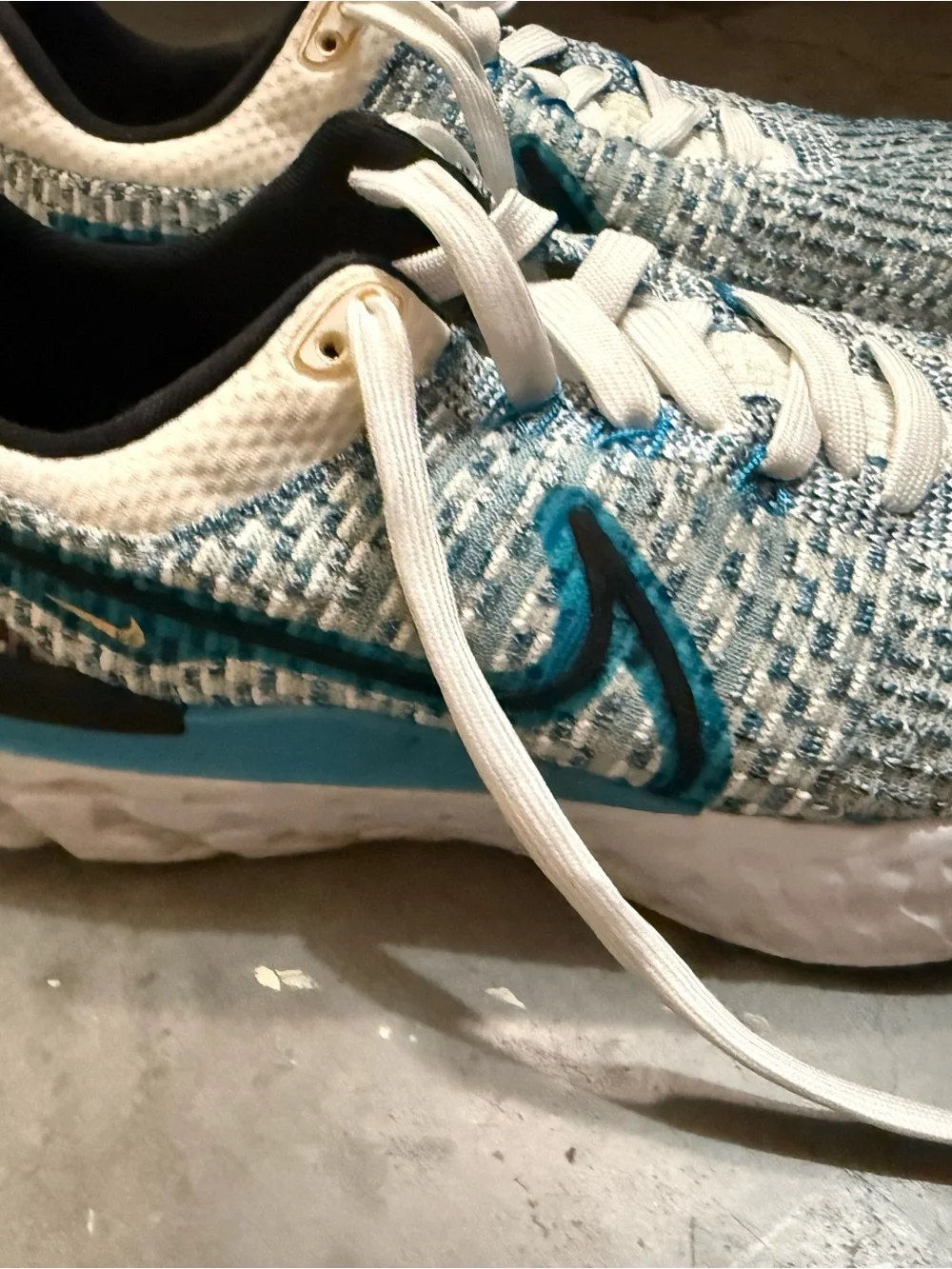 Nike Women's Knit Running Sneakers in White and Teal